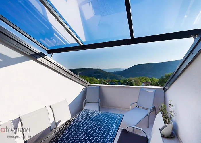 וילה Luxury With A Swimming Pool Dolinci, Crikvenica - 13914 *