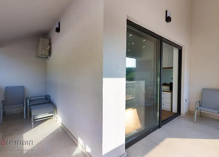 Luxury With A Swimming Pool Dolinci, Crikvenica - 13914 וילה Grižane