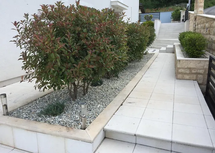 Luxury With A Swimming Pool Dolinci, Crikvenica - 13914 וילה