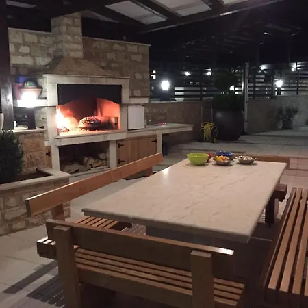 Luxury With A Swimming Pool Dolinci, Crikvenica - 13914 * Grižane